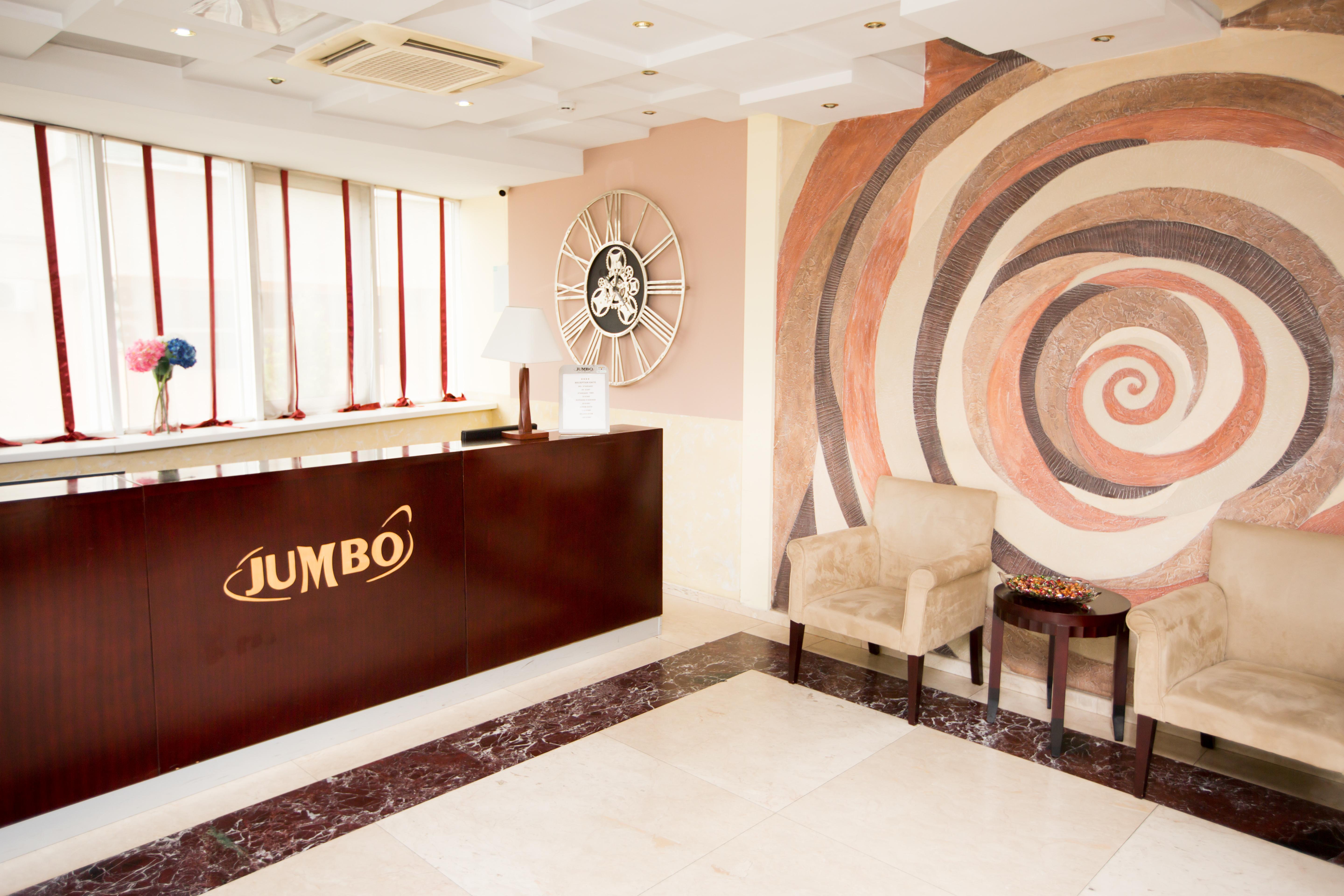 Jumbo Hotel キシナウ エクステリア 写真